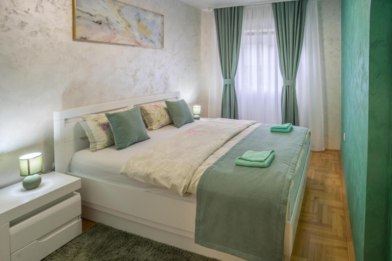 Lux Deluxe Apartment Žabljak Екстериор снимка
