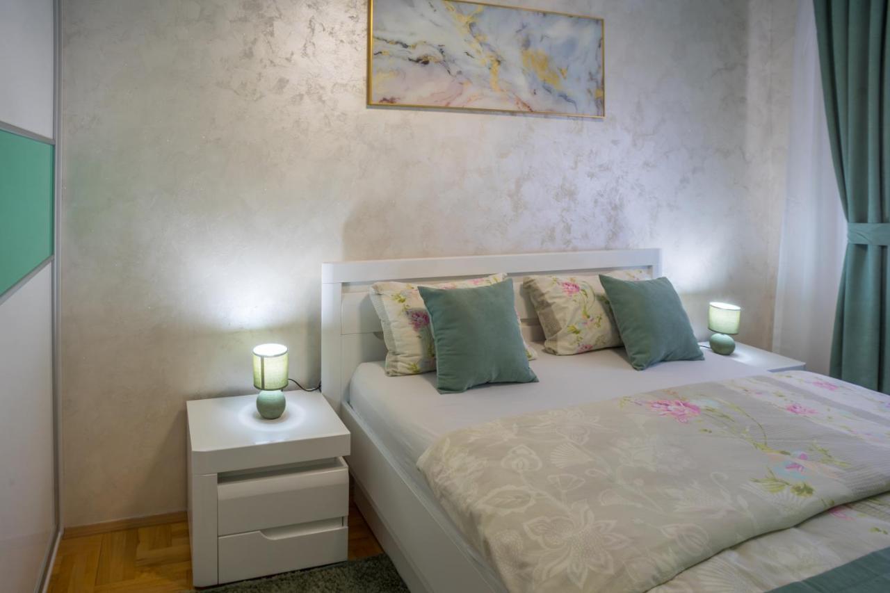Lux Deluxe Apartment Žabljak Екстериор снимка